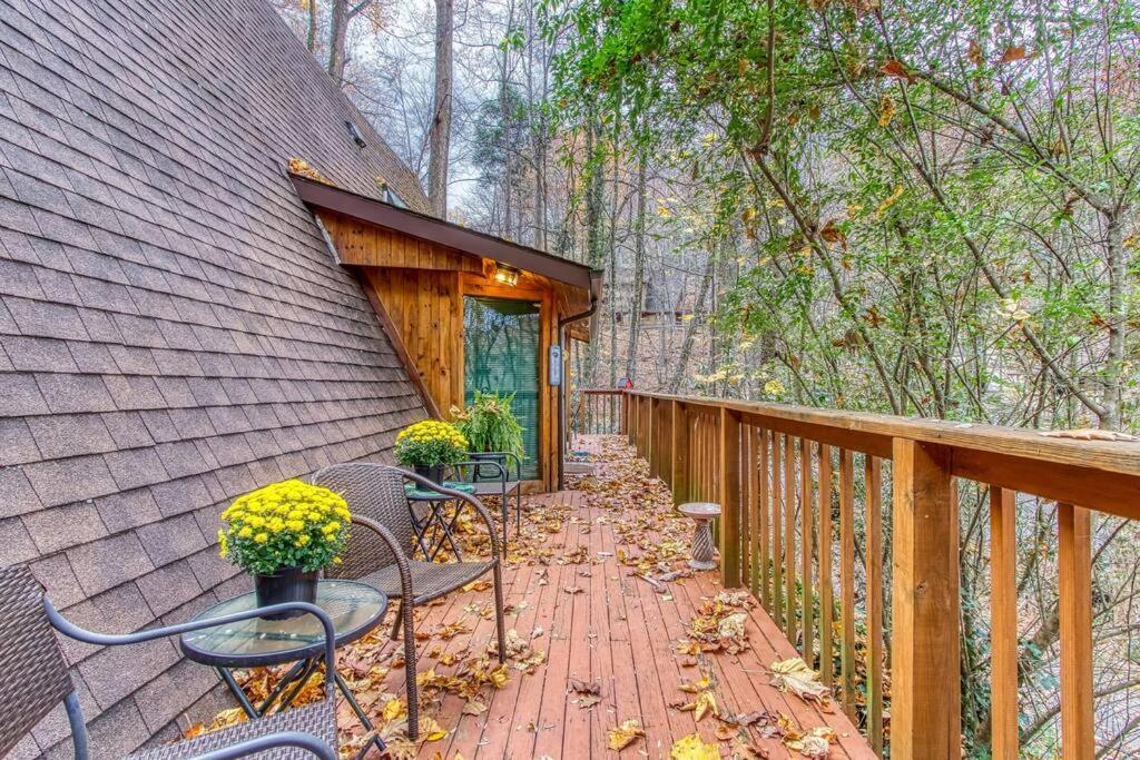 Mountain Springs Chalet ガトリンバーグ エクステリア 写真